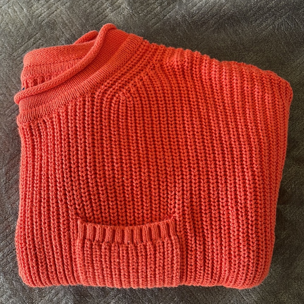 GAP Shaker-Stitch Pocket Sweater